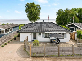 Holiday Home Erok - 100m from the sea in Funen by Interhome